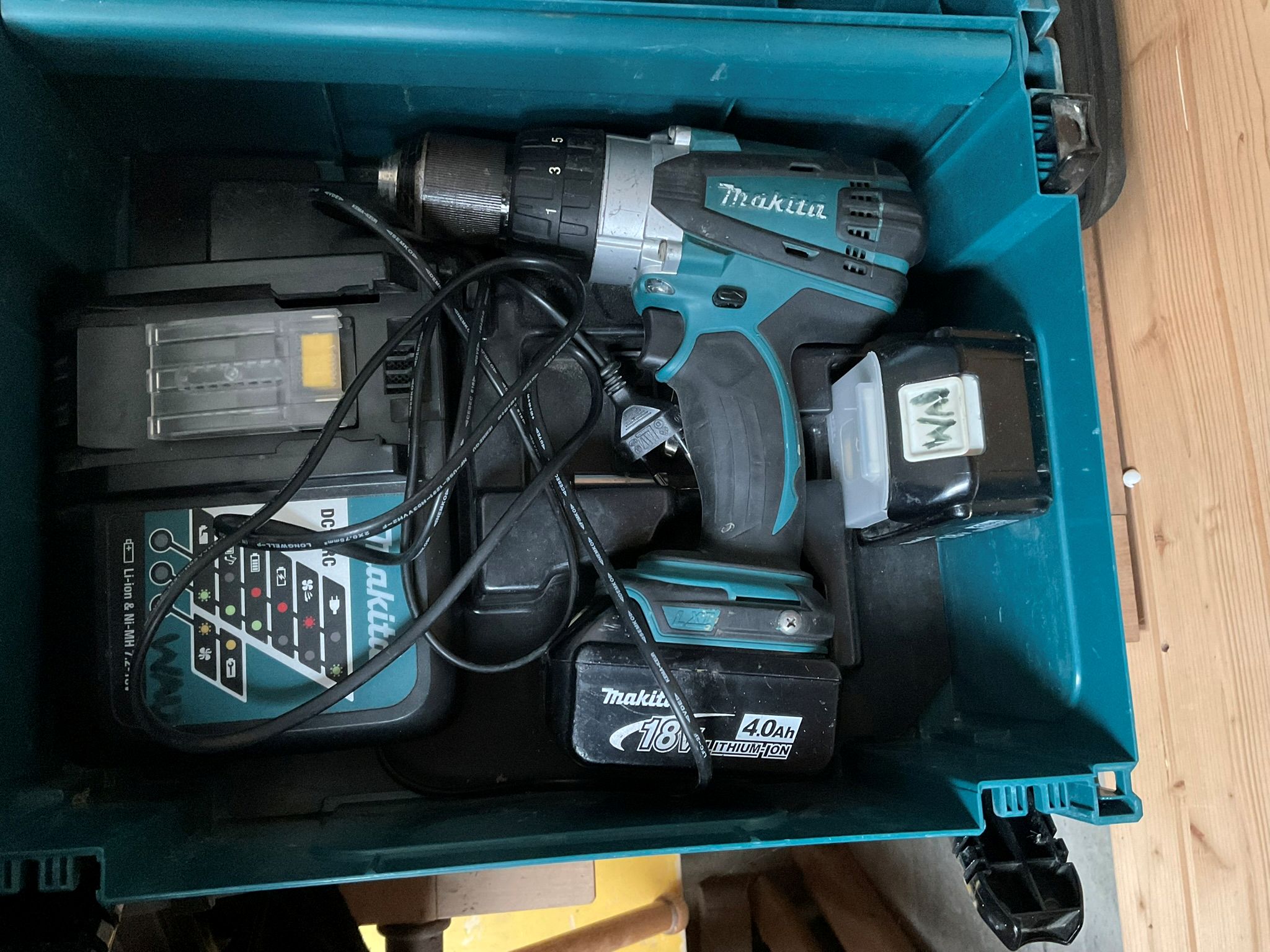 Makita 18V Akku-Bohrschrauber